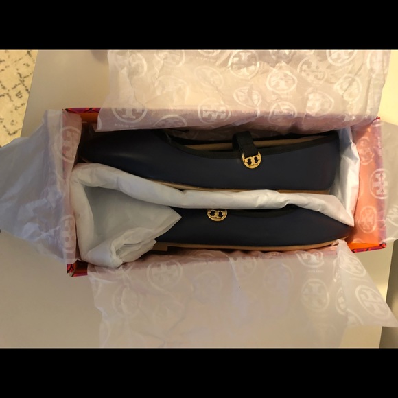 Tory Burch Mary Jane Ballet Flat shoe - Picture 5 of 6